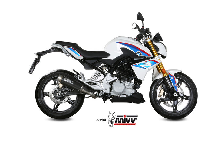 MIVV GP PRO Full Exhaust System monterad på BMW G 310R B.032.L2P, visad från sidan. Sportigt avgassystem för optimal prestanda.