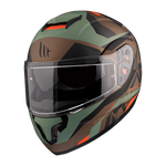 MT Helmets öppningsbar mc-hjälm Atom Camo Gold med kamouflagemönster i grönt, brunt och orange, visir och ventilationssystem framtill.