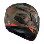 MT Helmets mc-hjälm Atom Camo Gold bakifrån med kamouflagemönster, DOT-certifiering och aerodynamisk design.